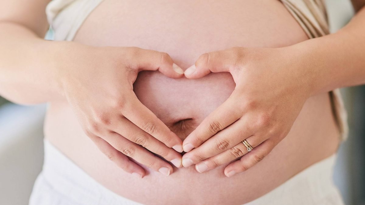 Depressão Pós-Parto e Saúde Mental Materna: Um Guia Completo para Mães e Famílias